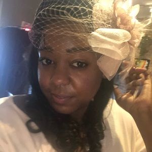 Meet your Posher, Nikel